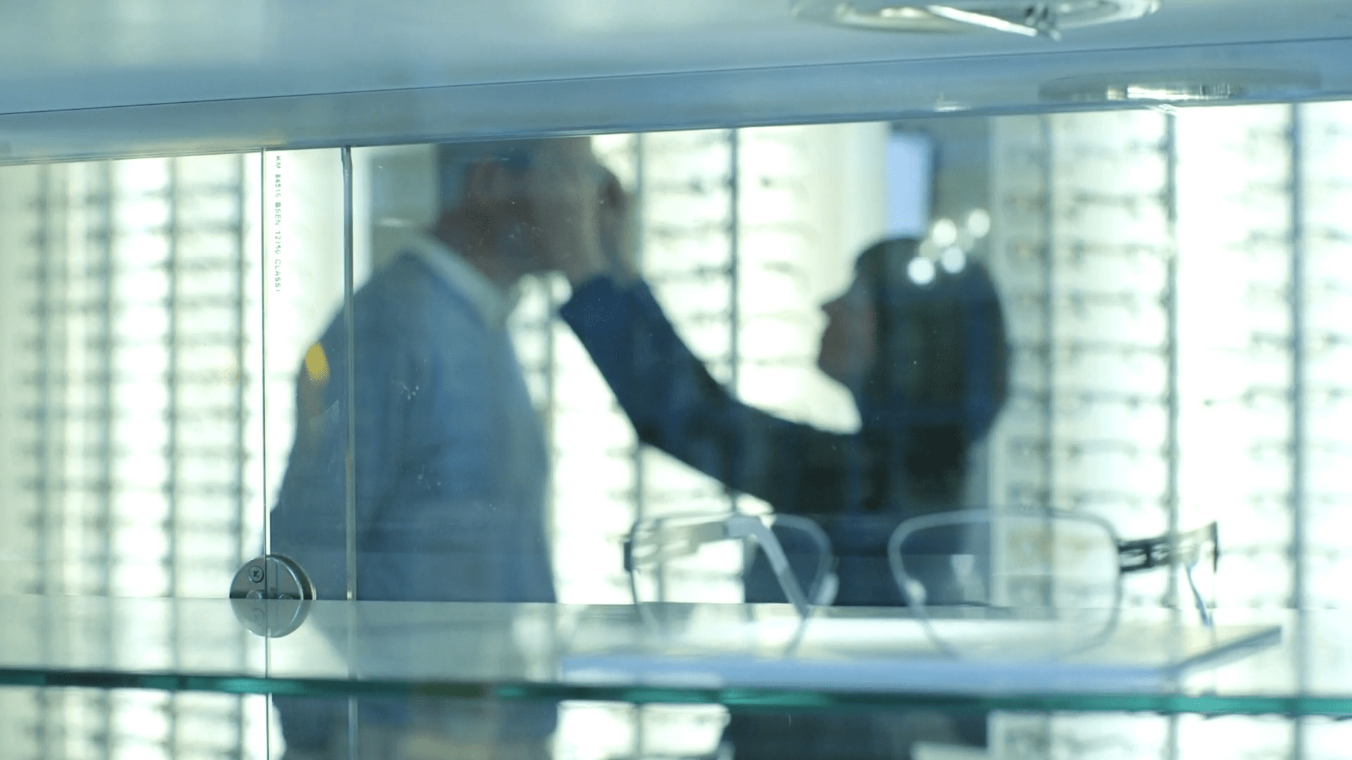 Sunglasses Color Guide: How to Choose Frame & Lens Colors - Lunessa