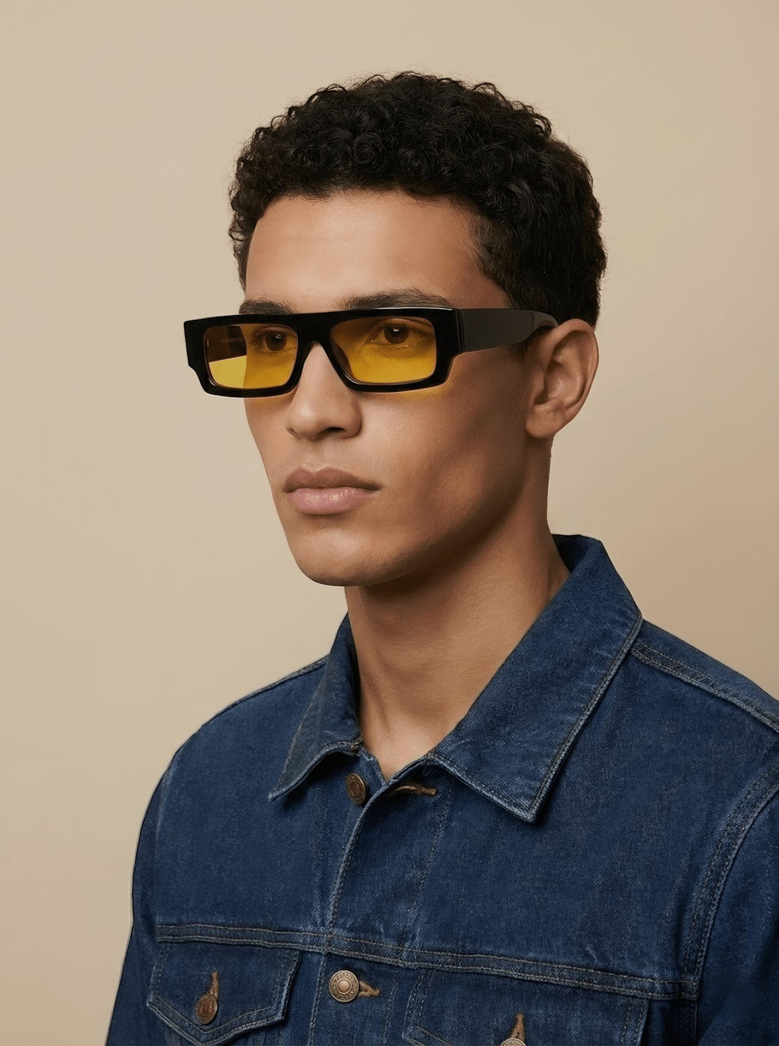 RetroChic 90s Rectangle Sunglasses - Lunessa