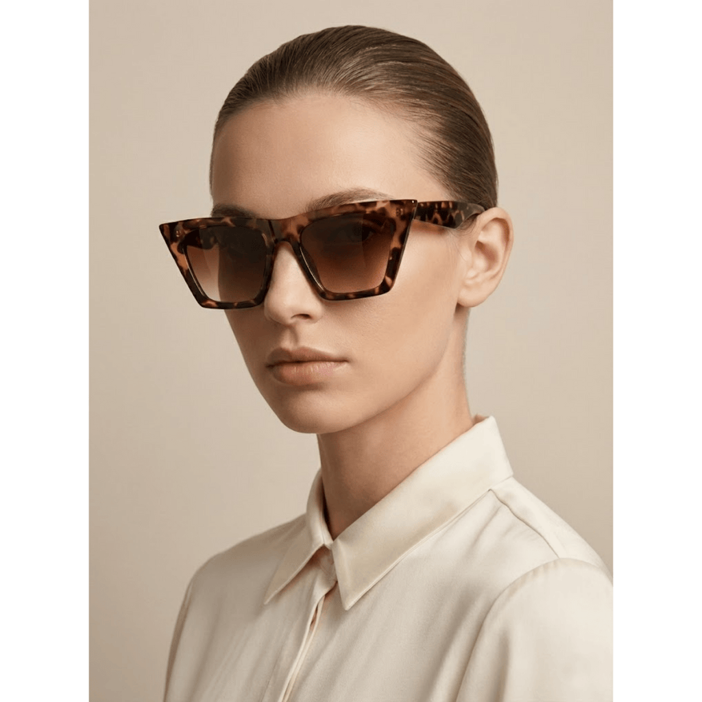 RetroVogue CatEye Shades - Lunessa